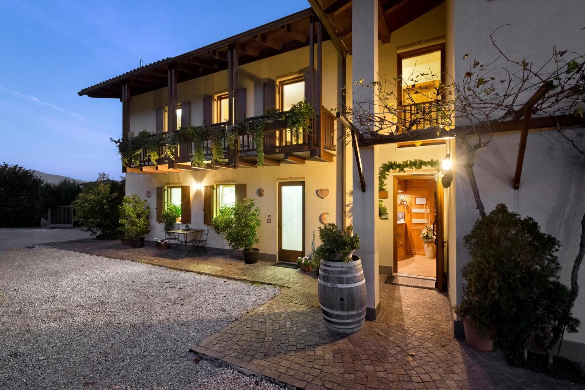 Agriturismo Pra-Sec' Romagnano Exteriér fotografie